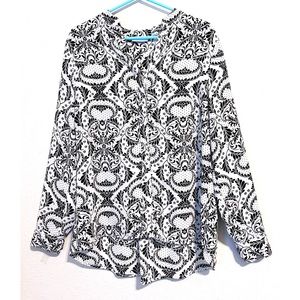 New York and Company Black and White Long Sleeve Button Up Blouse Size M